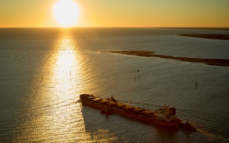 December 2025 shipping figures